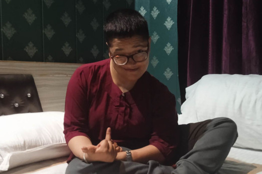 मौन आवाज र अभिव्यक्तिभित्रकी मृदुभाषी झमक